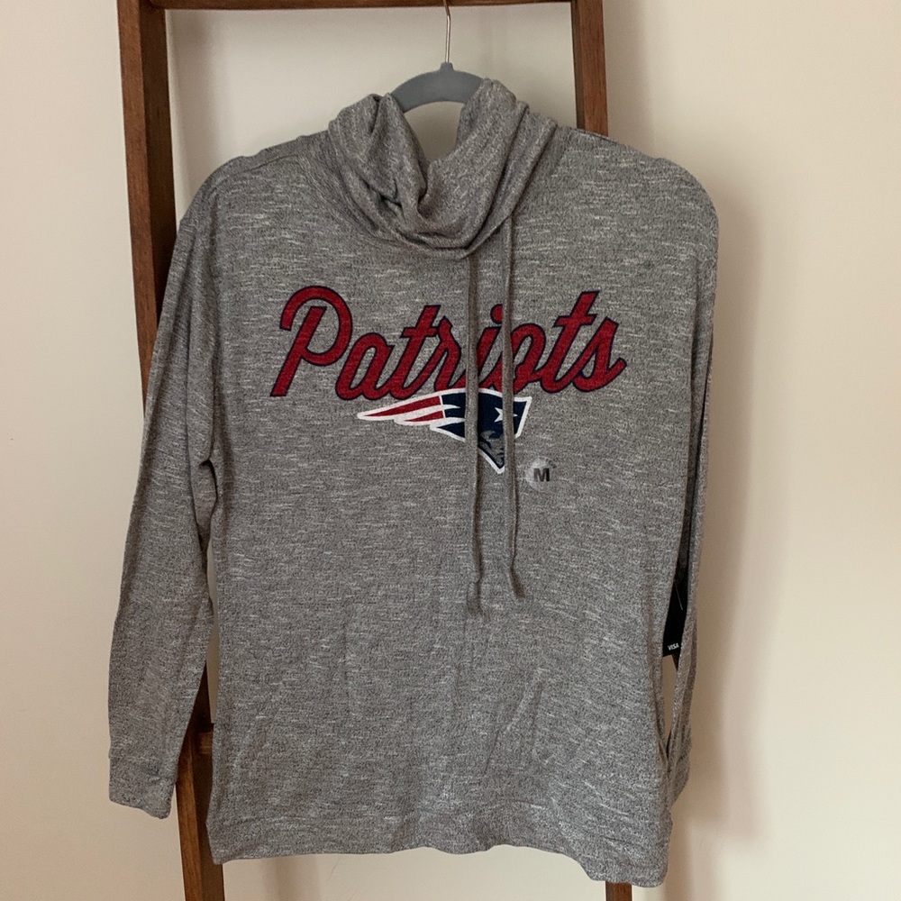 COWL NECK PATRIOTS APPAREL
